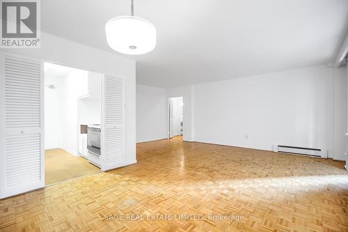 704 - 575 Avenue Road, Toronto, ON - Indoor Photo Showing Other Room