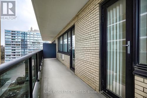 704 - 575 Avenue Road, Toronto, ON - Outdoor With Balcony With Exterior