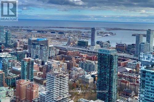 5902 - 197 Yonge Street, Toronto, ON - Outdoor With View