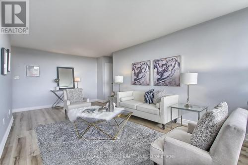 802 - 3311 Kingston Road, Toronto, ON - Indoor Photo Showing Living Room