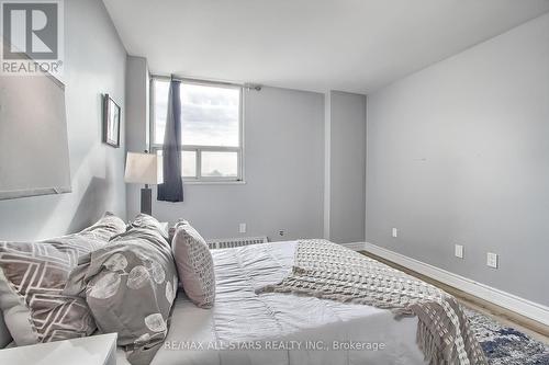 802 - 3311 Kingston Road, Toronto, ON - Indoor Photo Showing Bedroom