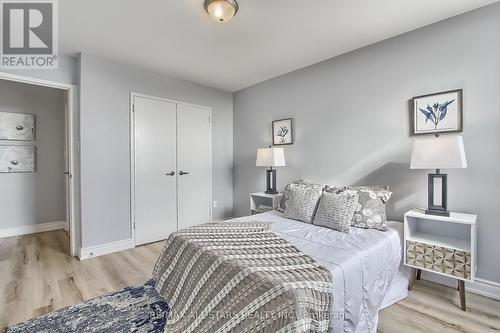 802 - 3311 Kingston Road, Toronto, ON - Indoor Photo Showing Bedroom