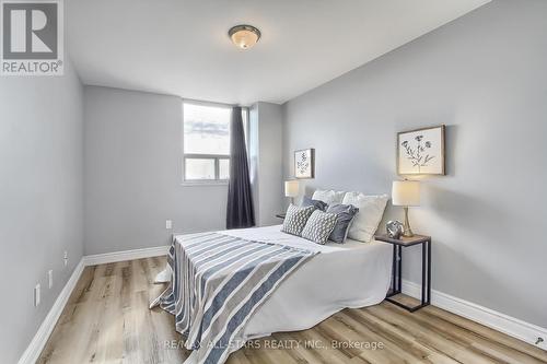 802 - 3311 Kingston Road, Toronto, ON - Indoor Photo Showing Bedroom