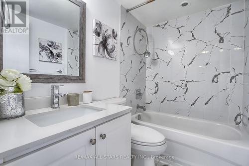 802 - 3311 Kingston Road, Toronto, ON - Indoor Photo Showing Bathroom