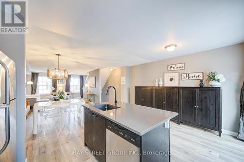 42 - 91 Coughlin Road, Barrie, ON - Indoor Photo Showing Kitchen