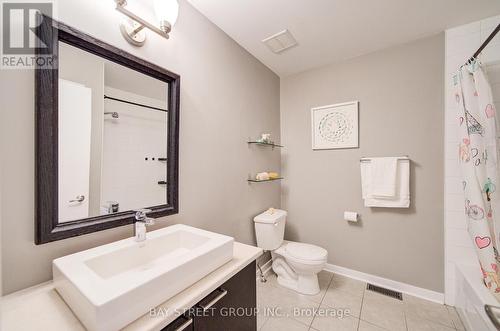 42 - 91 Coughlin Road, Barrie, ON - Indoor Photo Showing Bathroom