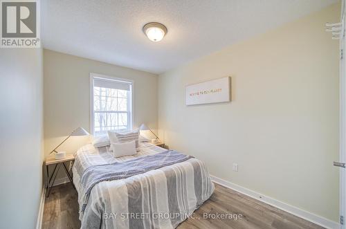 42 - 91 Coughlin Road, Barrie, ON - Indoor Photo Showing Bedroom