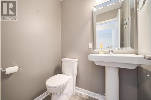 42 - 91 Coughlin Road, Barrie, ON - Indoor Photo Showing Bathroom