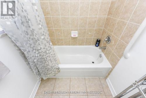 2 October Place, Brampton, ON - Indoor Photo Showing Bathroom