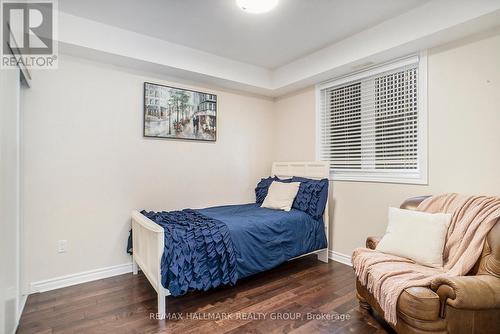 426 - 429 Kent Street, Ottawa, ON - Indoor Photo Showing Bedroom