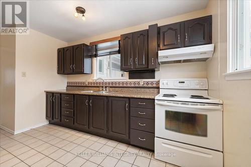 43 Valewood Crescent, Ottawa, ON - Indoor Photo Showing Kitchen With Double Sink