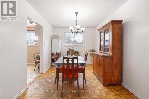 43 Valewood Crescent, Ottawa, ON - Indoor Photo Showing Dining Room