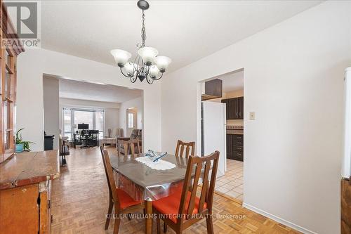 43 Valewood Crescent, Ottawa, ON - Indoor Photo Showing Dining Room