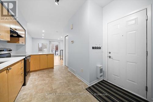 1 - 795 Montreal Road, Ottawa, ON - Indoor Photo Showing Kitchen