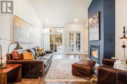 418 Statewood Drive, Ottawa, ON - Indoor Photo Showing Living Room With Fireplace