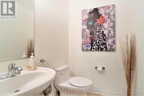 418 Statewood Drive, Ottawa, ON - Indoor Photo Showing Bathroom