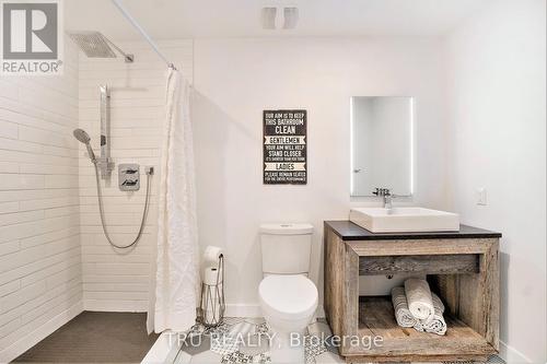 418 Statewood Drive, Ottawa, ON - Indoor Photo Showing Bathroom