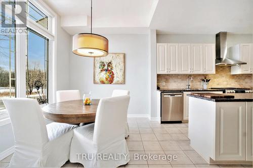 418 Statewood Drive, Ottawa, ON - Indoor Photo Showing Dining Room