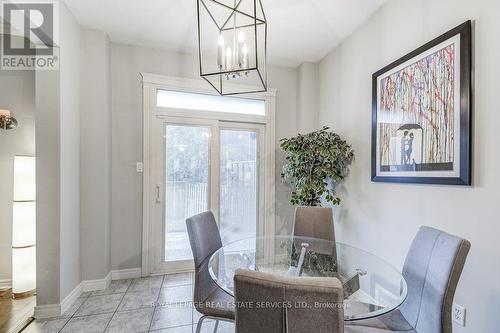 5194 Tydman Way, Burlington, ON - Indoor Photo Showing Dining Room