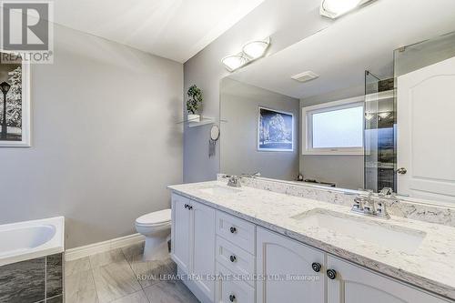 5194 Tydman Way, Burlington, ON - Indoor Photo Showing Bathroom