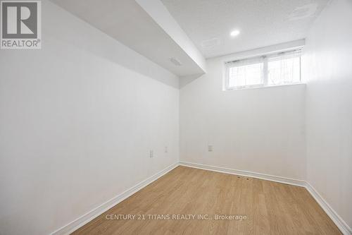 502 Midland Avenue, Toronto, ON - Indoor Photo Showing Other Room