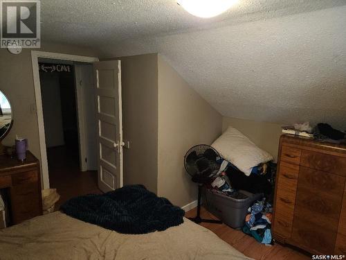 702 Athol Street, Regina, SK - Indoor Photo Showing Bedroom