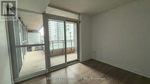 922 - 10 Capreol Court, Toronto, ON - Indoor Photo Showing Other Room