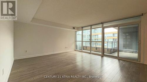 922 - 10 Capreol Court, Toronto, ON - Indoor Photo Showing Other Room