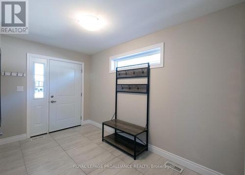 25 Lehtinen Crescent, Belleville, ON - Indoor Photo Showing Other Room