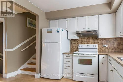 1 Stavebank Road, Belleville, ON - Indoor Photo Showing Kitchen