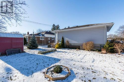 1 Stavebank Road, Belleville, ON - Outdoor