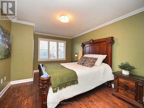 2554 Dashwood Drive, Oakville, ON - Indoor Photo Showing Bedroom