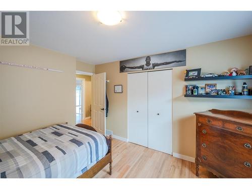 171 Westview Drive, Penticton, BC - Indoor Photo Showing Bedroom