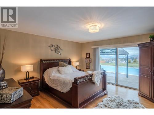 171 Westview Drive, Penticton, BC - Indoor Photo Showing Bedroom