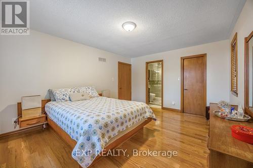 63 Riverside Drive, Toronto, ON - Indoor Photo Showing Bedroom