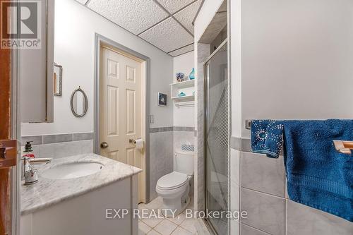 63 Riverside Drive, Toronto, ON - Indoor Photo Showing Bathroom