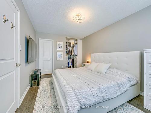 314 Jemima Dr, Oakville, ON - Indoor Photo Showing Bedroom