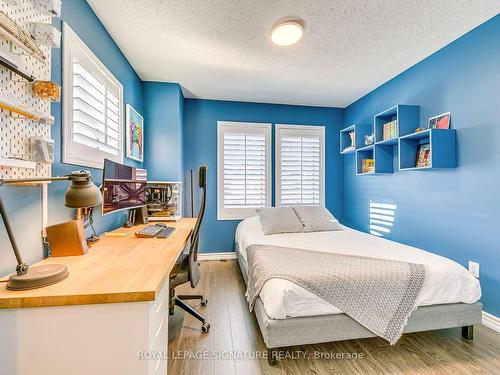 314 Jemima Dr, Oakville, ON - Indoor Photo Showing Bedroom