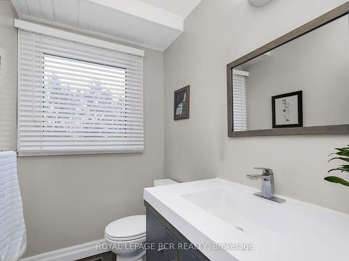 1614 Sumach Rd, Caledon, ON - Indoor Photo Showing Bathroom