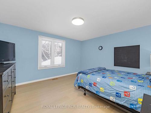 1614 Sumach Rd, Caledon, ON - Indoor Photo Showing Bedroom