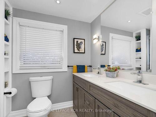 1614 Sumach Rd, Caledon, ON - Indoor Photo Showing Bathroom