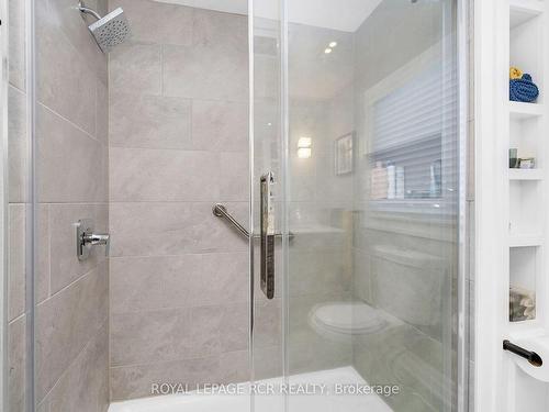 1614 Sumach Rd, Caledon, ON - Indoor Photo Showing Bathroom