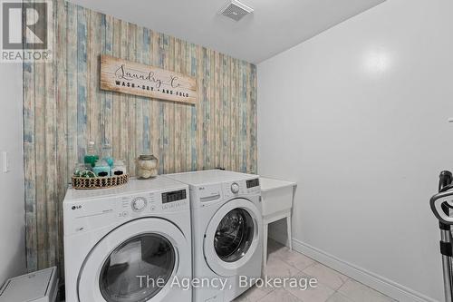 290 Pine Street, Gravenhurst (Wood (Gravenhurst)), ON - Indoor Photo Showing Laundry Room