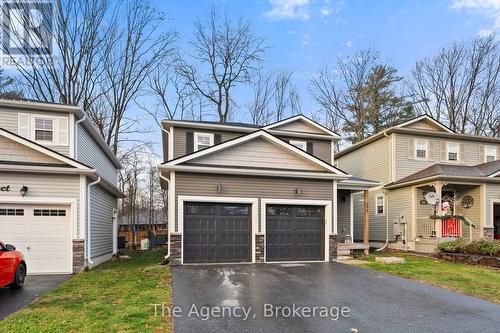 290 Pine Street, Gravenhurst (Wood (Gravenhurst)), ON - Outdoor With Facade