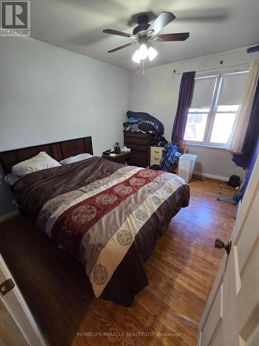 19 Blakemanor Boulevard, Toronto, ON - Indoor Photo Showing Bedroom