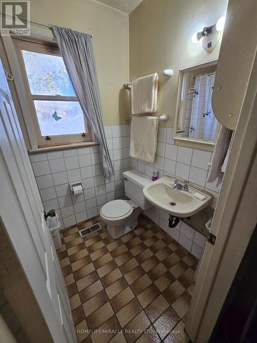 19 Blakemanor Boulevard, Toronto, ON - Indoor Photo Showing Bathroom