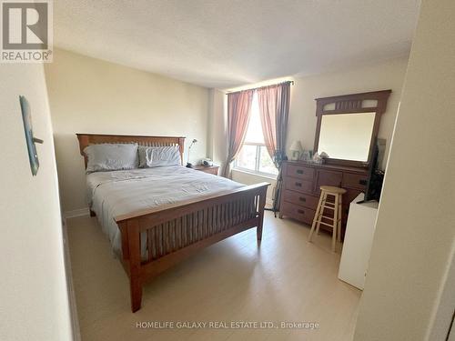 2004 - 2365 Kennedy Road, Toronto, ON - Indoor Photo Showing Bedroom