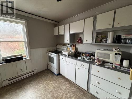 64 St. John Street, Saint John, NB - Indoor Photo Showing Kitchen