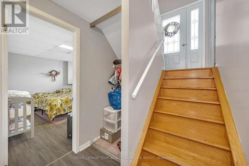 17 Blais Street, Russell, ON - Indoor Photo Showing Other Room