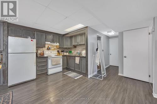 17 Blais Street, Russell, ON - Indoor Photo Showing Kitchen